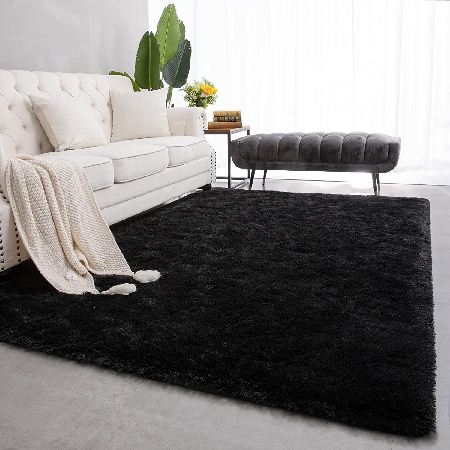 Wellber Modern Soft Shaggy Rugs Black Fluffy Home Decorative Carpet