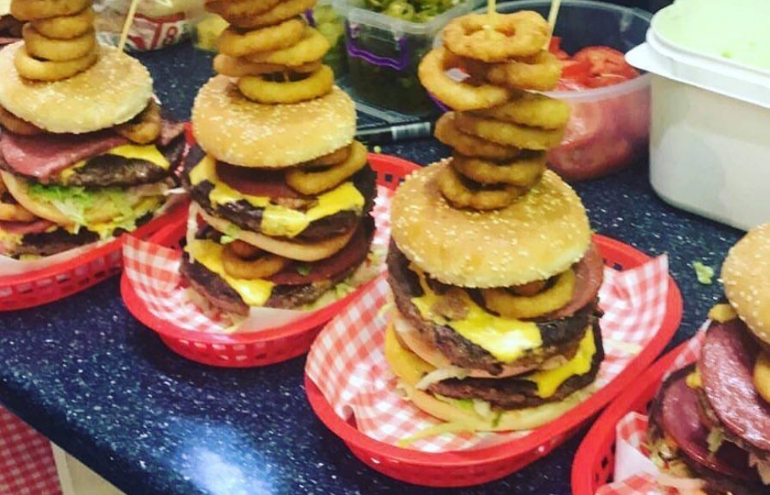 burger-challenge-meal-rockin-diner
