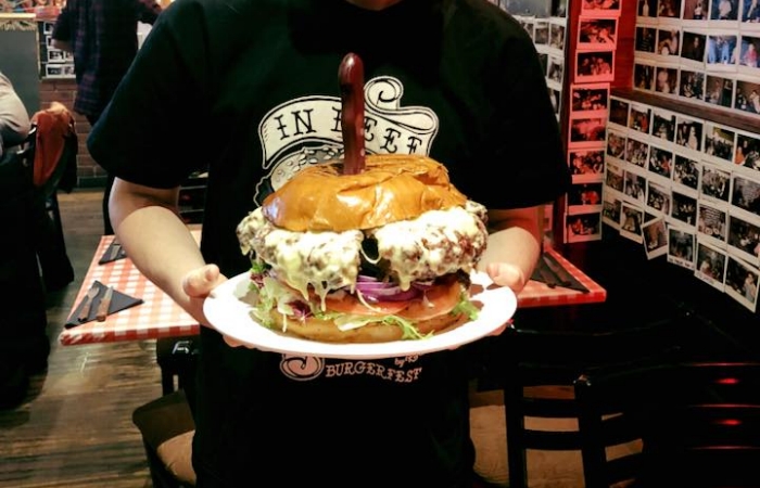 big-ol-belly-buster-burger-challenge-man-v-food-london