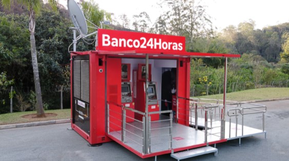 Banco24Horas nova solução móvel no formato container
