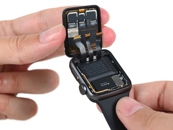 拆解Apple Watch Series 2：GPS配大电池，防水强劲-电子工程专辑