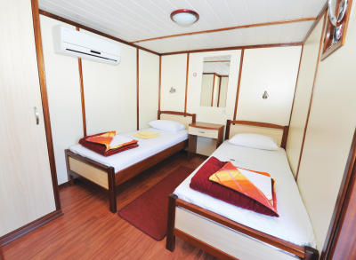 Dionis Twin Cabin Room