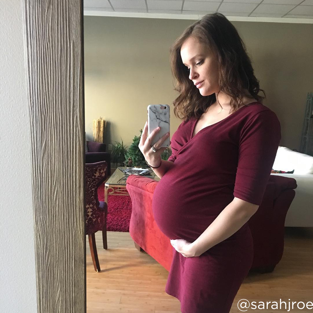 37 weeks pregnant belly @sarahjroe