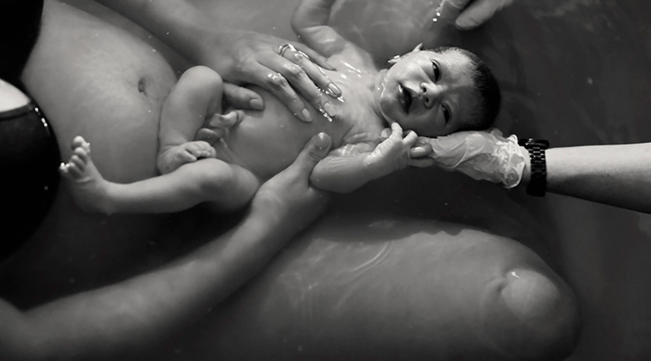 Pros and Cons of Water Birth