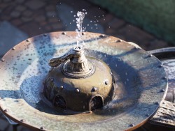 Fuente de agua ornamentada