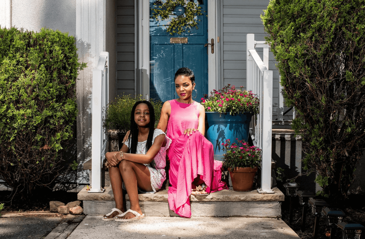 Photograph of Melany Anderson and 6-year-old Daughter Sourced from New York Times Article Published September 18, 2020