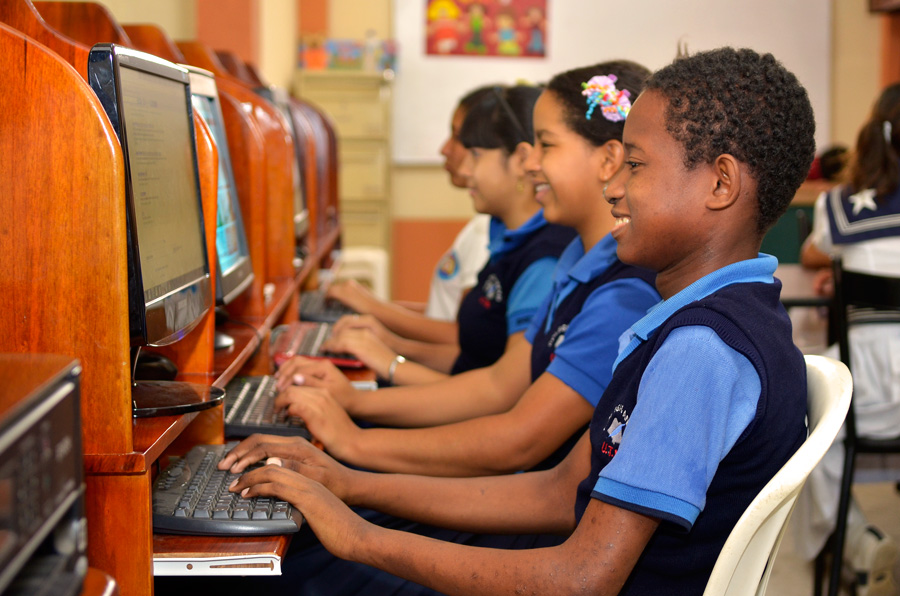 Children In Poverty With Computers