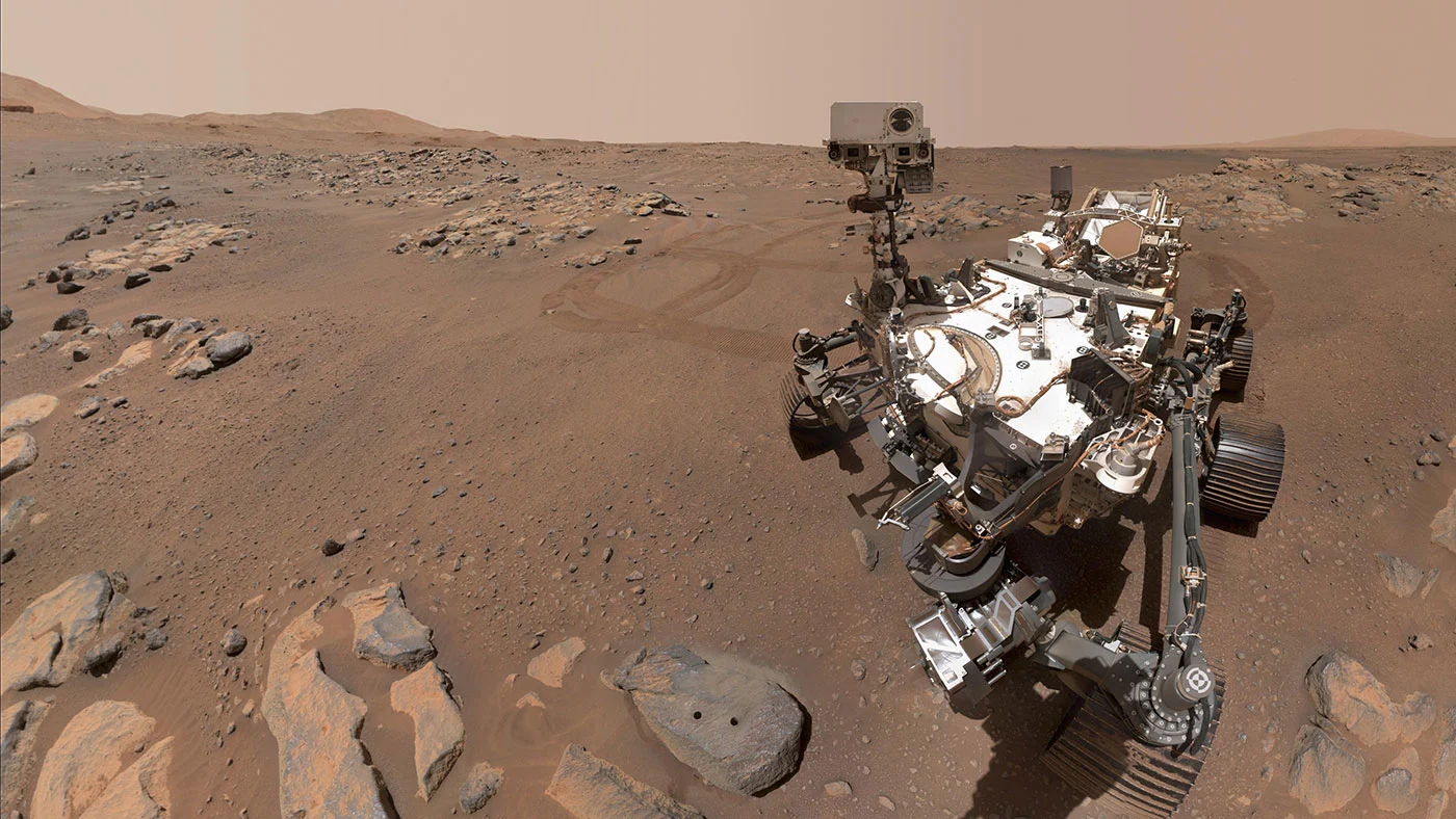 Perseverance Selfie with Rochette - NASA/JPL-Caltech/MSSS