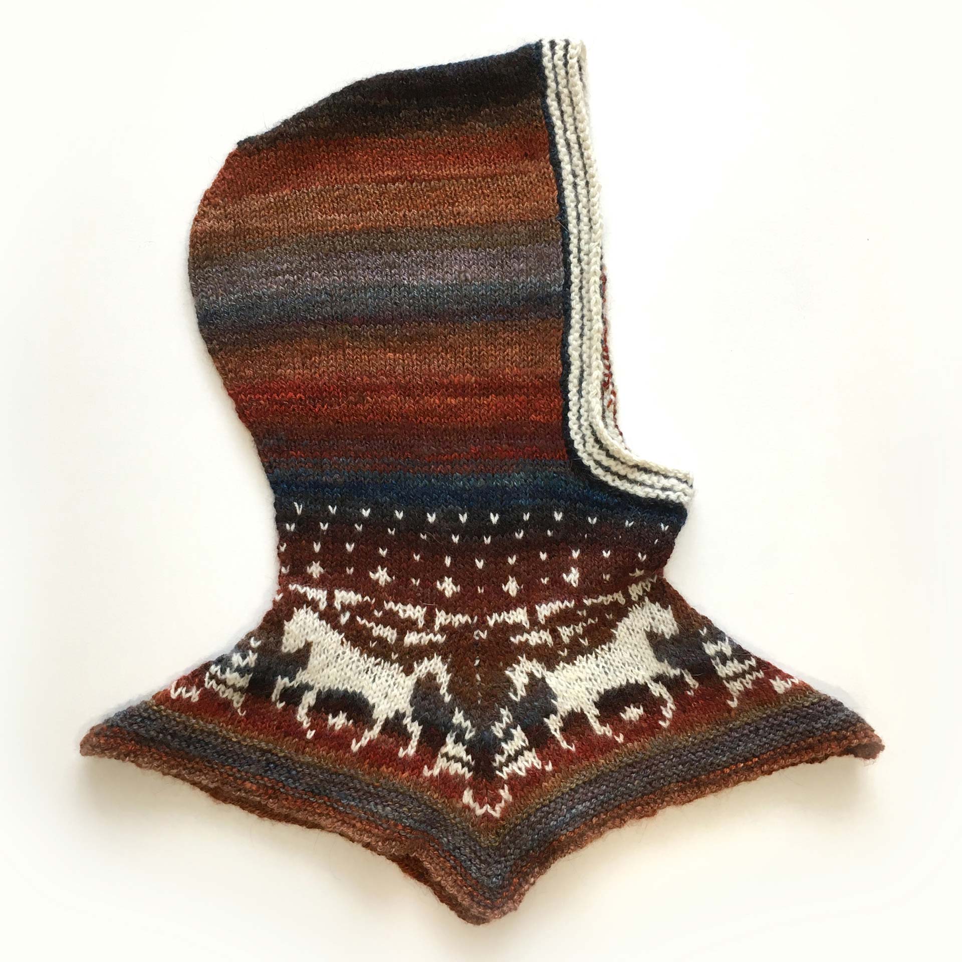 2021-Spin-Off-Cowl-Along-Paivi-Eerola