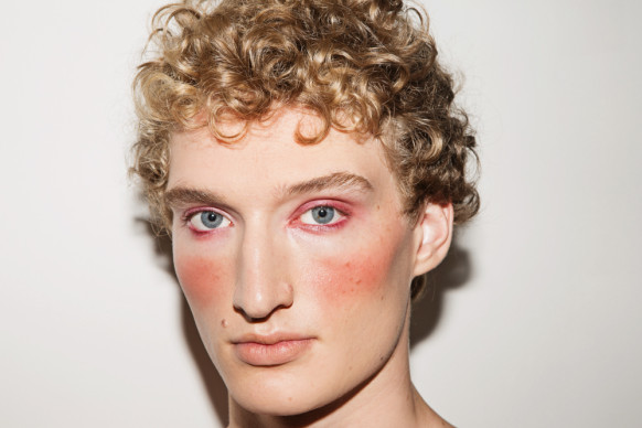 thakoon-spring-summer-2015-backstage-beauty-3-582x388