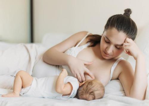 How long should i breastfeed for