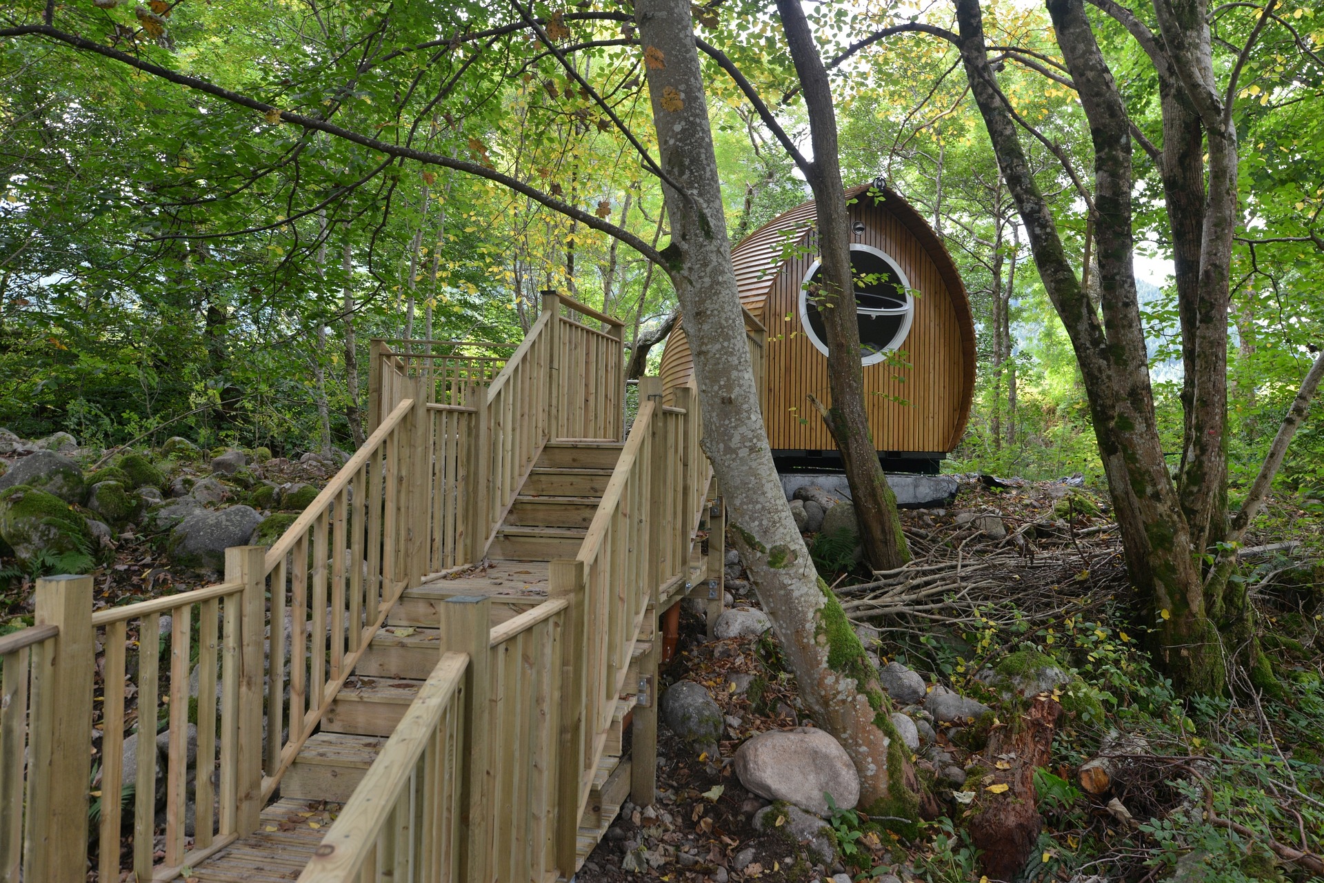 Glamping Treehouse