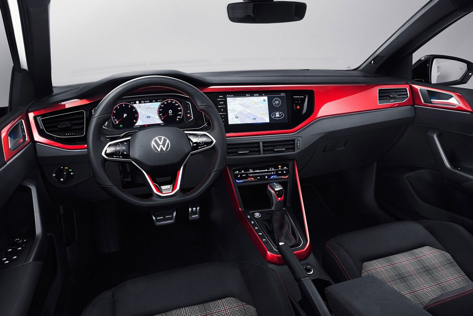 VW Polo GTI 2022 interior
