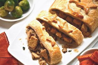 press-release-quorn-meat-free-pieces-festive-roll