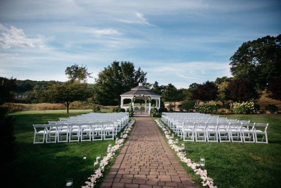 16 Stunning Outdoor Wedding  Venues  in Connecticut  