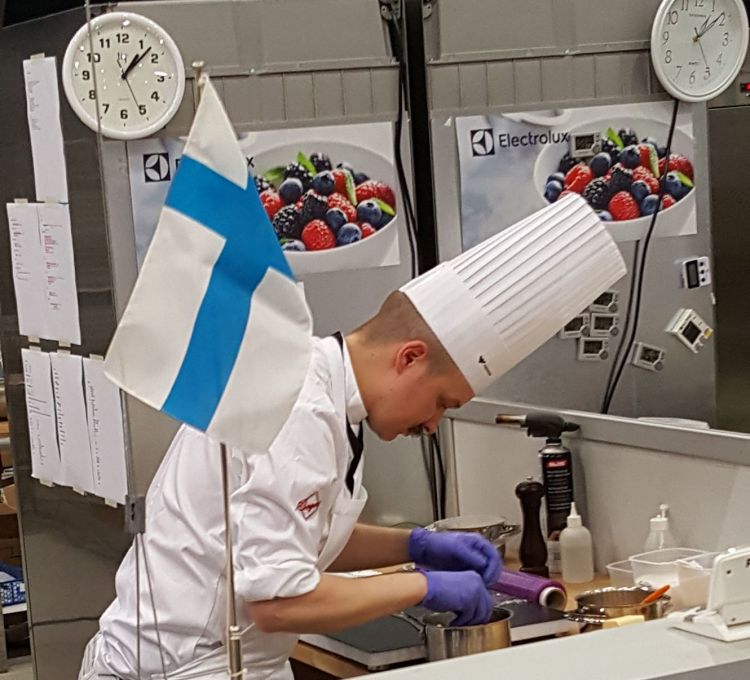 Ismo Sipeläinen Nordic Chef -kilpailussa Lahdessa.